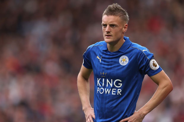 Huyền thoại Arsenal: Wenger may mắn khi không mua được Vardy