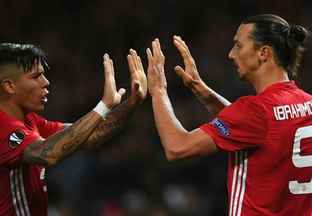 Ibrahimovic không hài lòng về chiến thắng của M.U