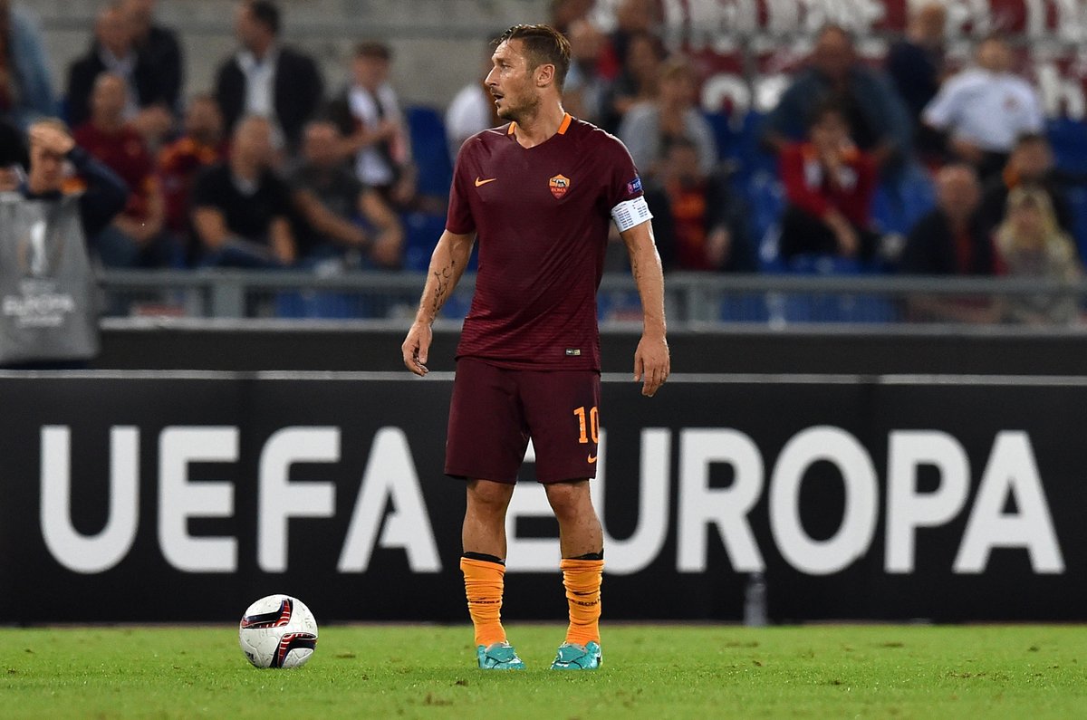 "Totti là cầu thủ hay nhất tôi từng thấy"