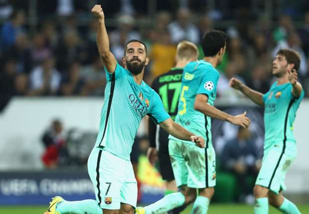 "Arda Turan là câu trả lời cho Messi"