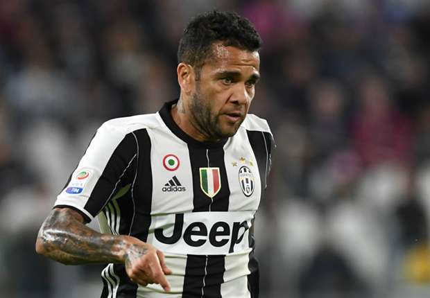 Dani Alves đặt mục tiêu vô địch Champions League cùng Juve