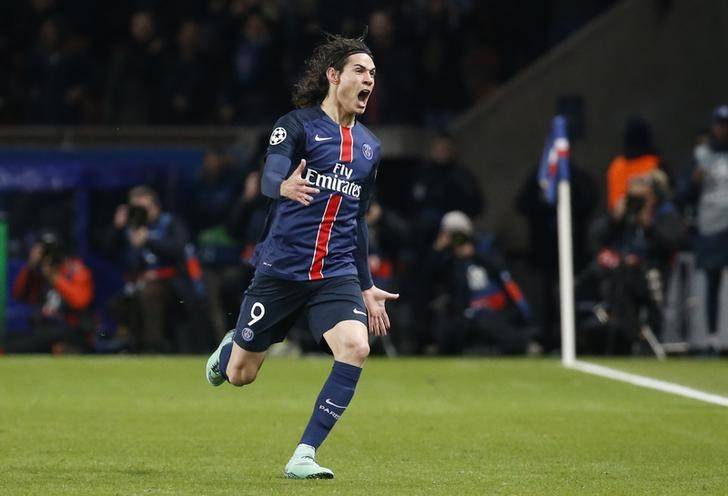 Điểm tin sáng 02/10: Arsenal thăng hoa nhờ hàng thủ; Cavani 'khủng' hơn Aguero, Griezmann