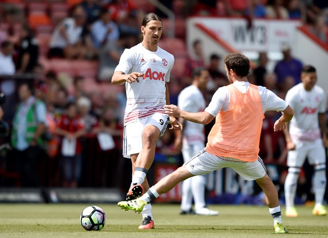 Ảnh bài viết Mata góp ý giúp M.U 'hoàn thiện' Ibrahimovic