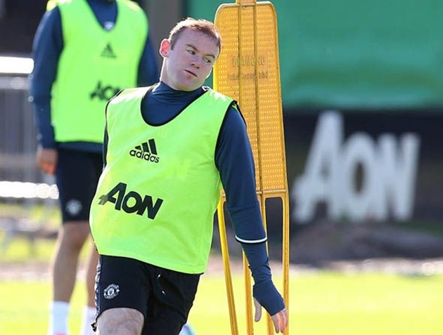 Rooney tập luyện hết mình trước trận gặp Stoke