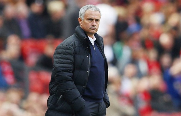 Ảnh bài viết Mourinho hết bài, Pep nhớ De Bruyne và Arsenal "xấu xí"