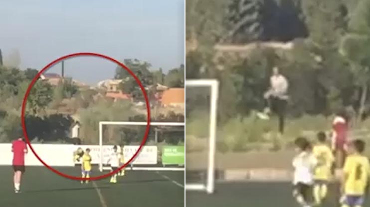 Ronaldo sắm vai người nhặt bóng trong trận đấu của con trai