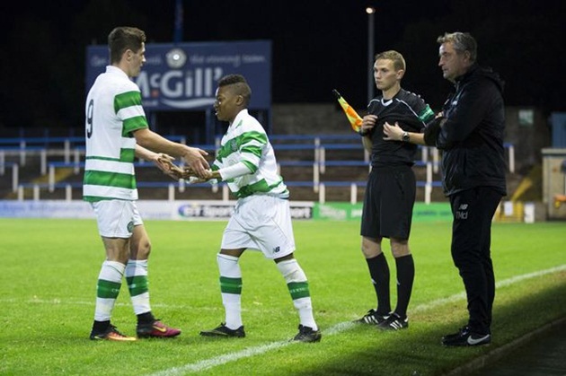 Ảnh bài viết CLB Premier League muốn "gặt lúa non"