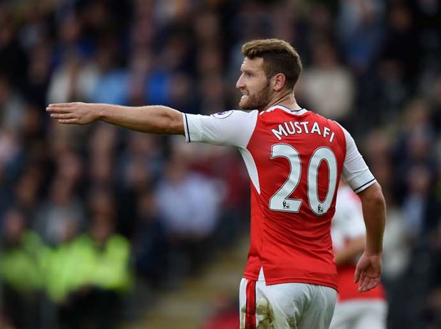 Ảnh bài viết Mustafi thừa nhận bị áp lực với số tiền Arsenal bỏ ra 