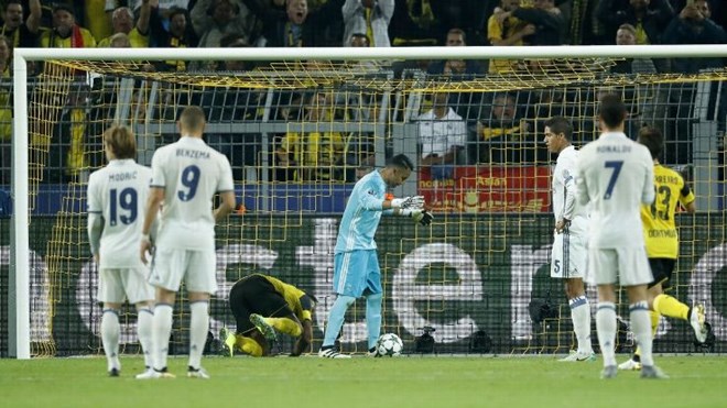 Những nguyên nhân khiến Real Madrid chững lại, hòa liên tục