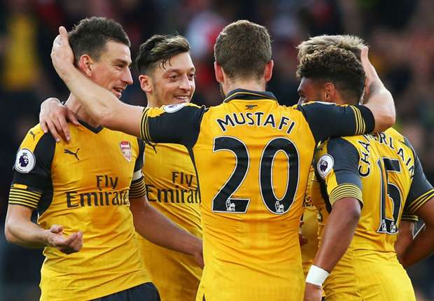 "Arsenal không vô địch, cũng Top 3"