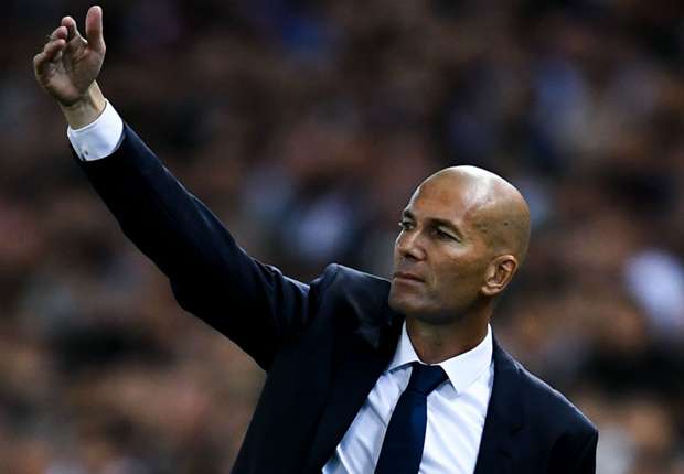 Zidane thổ lộ: 'Đằng nào tôi cũng bị sa thải'
