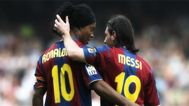 Messi, Ronaldo và những ngôi sao 'ăn đứt' người tiền nhiệm
