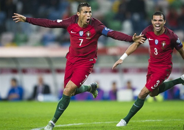 Ronaldo và tiếp tục câu chuyện về các đội bóng nhỏ