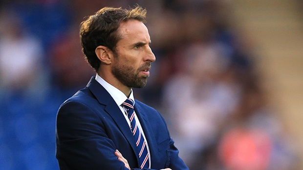 Ảnh bài viết Sốc: Sau Big Sam, tân HLV tuyển Anh cũng dính phốt