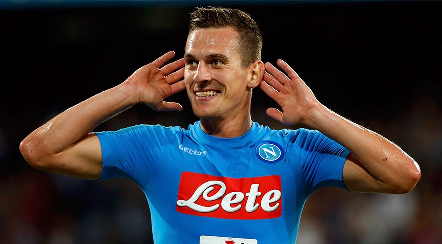 Milik chấn thương, Napoli lo sốt vó