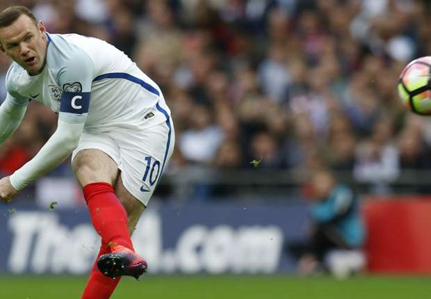 Ảnh bài viết Wayne Rooney bị cầu thủ Malta xỏ háng