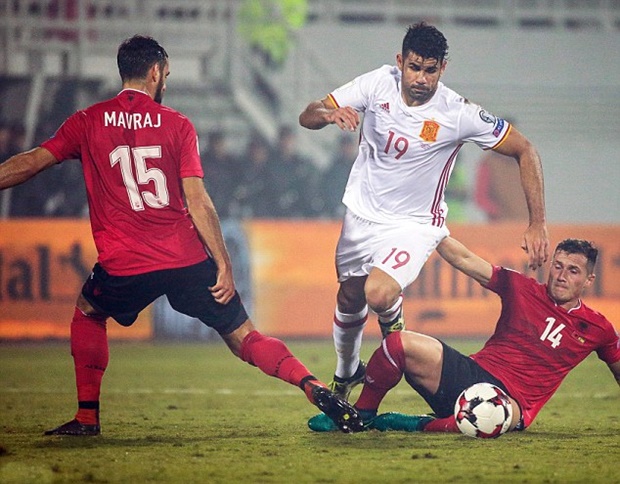 Ảnh bài viết Chật vật đánh bại Albania, Tây Ban Nha đòi lại ngôi đầu