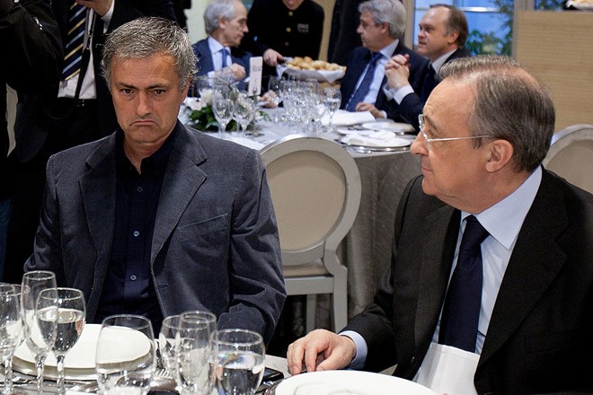 Mourinho âm thầm ‘đâm sau lưng’ Florentino Perez