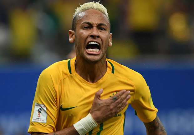 Neymar xuất sắc hơn Ronaldo và Romario
