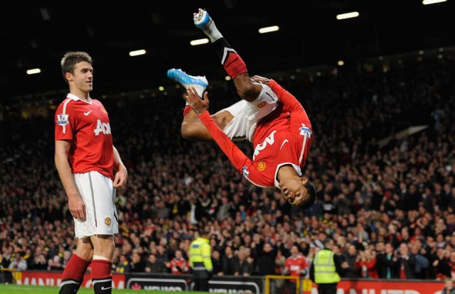 Ảnh bài viết Luis Nani "quẩy" cực sung khi còn khoác áo M.U