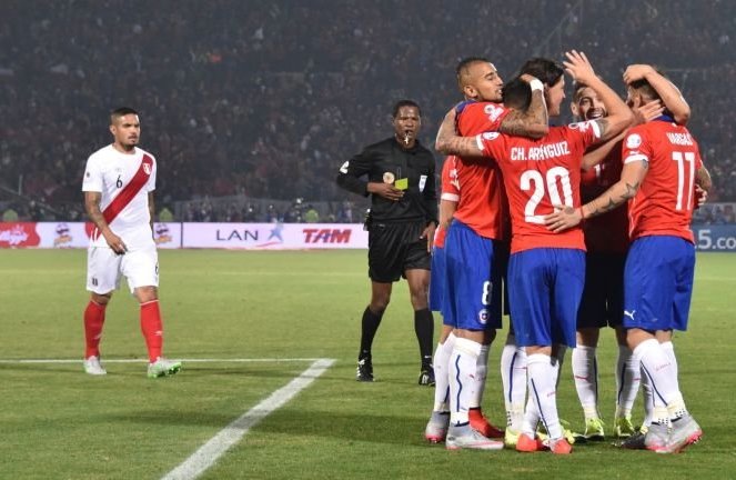 Ảnh bài viết Cú đúp của Vidal giúp Chile kịch tính hạ Peru