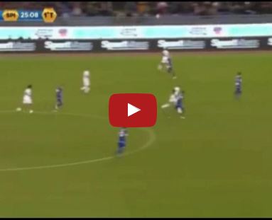 Ảnh bài viết Đường chuyền ma thuật của Ronaldinho trong trận giao hữu với Maradona