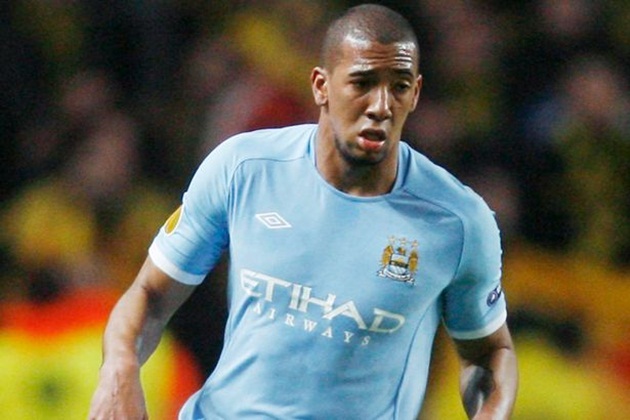 Kể về Premier League, sao Bayern không khỏi bàng hoàng