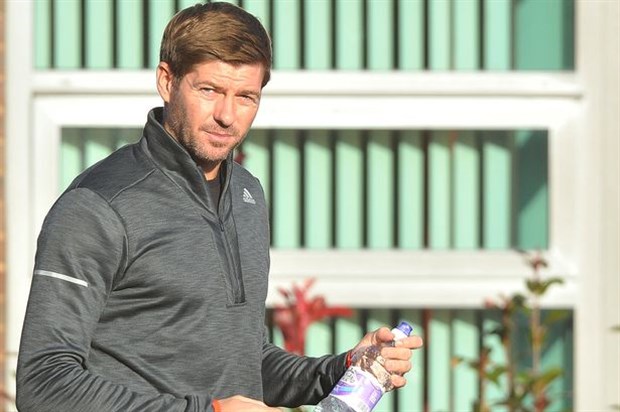 Nóng: Gerrard đã quay trở lại Liverpool