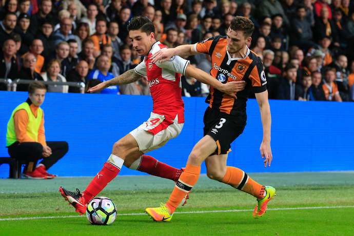 Ảnh bài viết Wenger tự tin 'trói chân' Bellerin dài lâu ở Arsenal