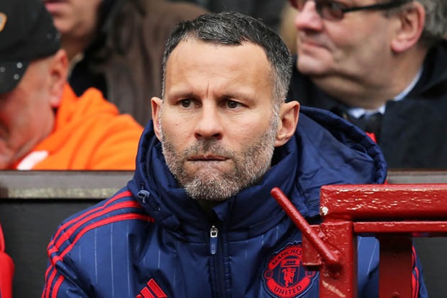 Ảnh bài viết Hé lộ lí do thật sự khiến Giggs rời Man United