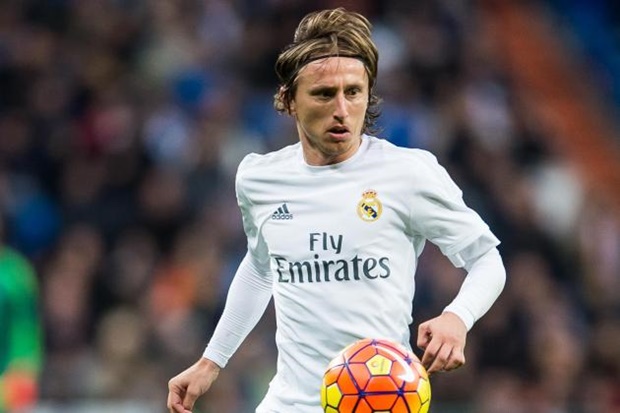 Lý do Real Madrid lo lắng vì thiếu Modric