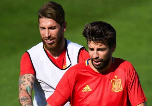 Maradona: Ramos 'dưới cơ' Pique