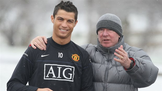 Sốc: Sir Alex từng “ép” Ronaldo tới Barcelona