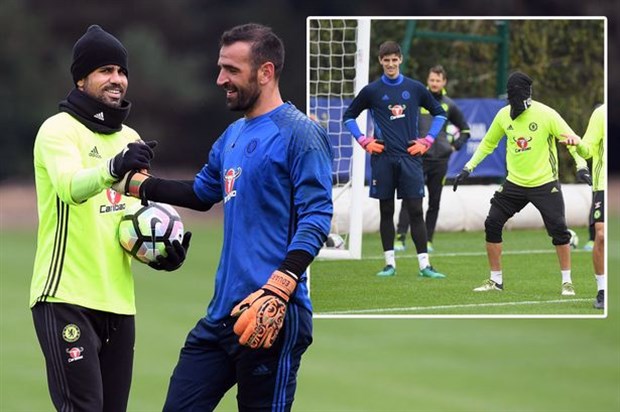 Ảnh bài viết Diego Costa mang 'Halloween' đến sân tập của Chelsea 