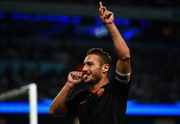 Ronaldo: Totti là cảm hứng cho các cầu thủ trẻ