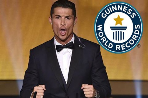 Ronaldo, Petr Cech ghi danh vào sách kỷ lục Guinness 2017