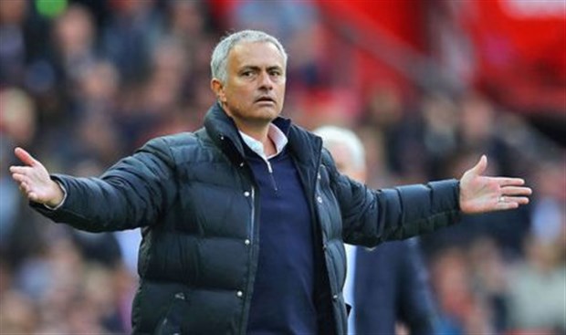 Hơn 10 năm, Man Utd mới 'co rút' đến thế