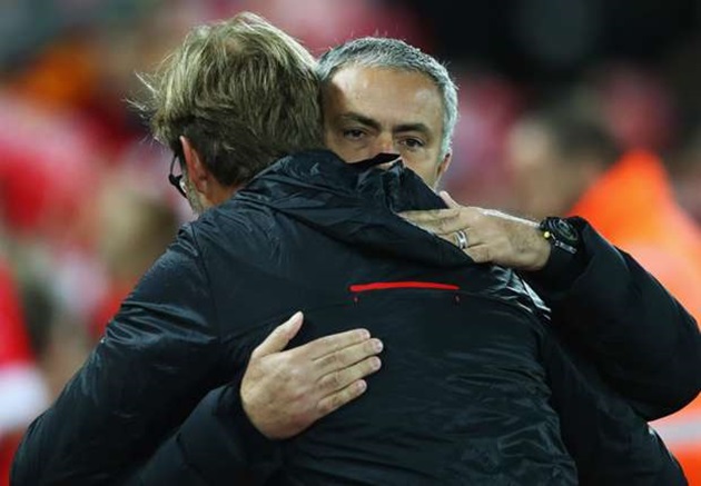 Ảnh bài viết Mourinho và Klopp hết lời khen ngợi trọng tài