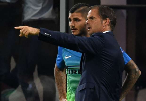 De Boer 'khó chịu' với scandal của Icardi