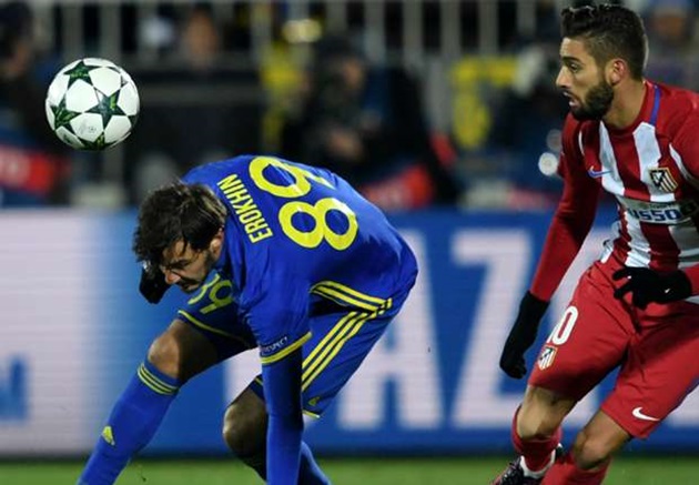 Carrasco lại nổ súng, Atletico thắng nhẹ trên đất Nga