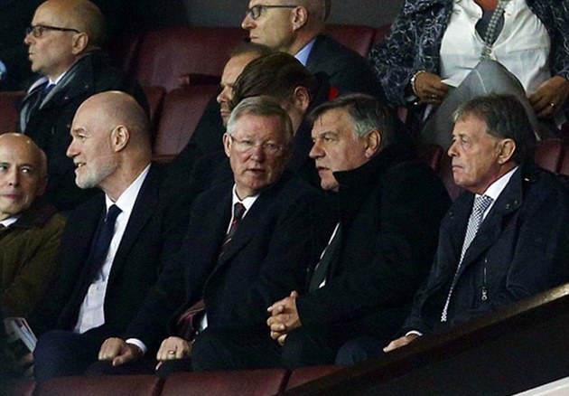 Ảnh bài viết Allardyce xuất hiện ở Old Trafford, chuẩn bị tái xuất