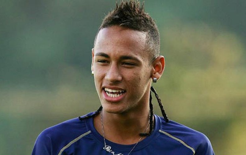 Những màn 'nhảy múa' của Neymar khi chưa tròn đôi mươi