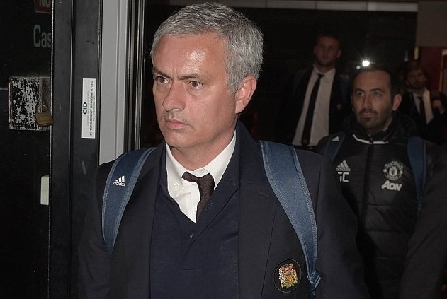 Ảnh bài viết Các cầu thủ MU thất thần trở về Old Trafford