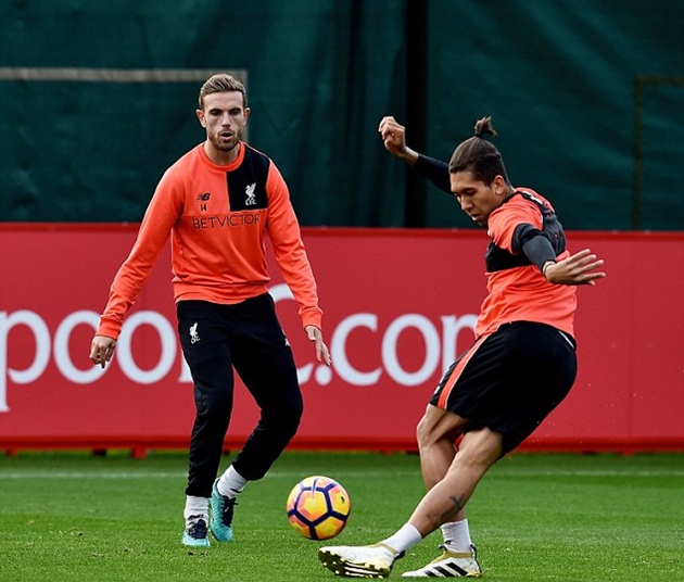 Chùm ảnh: Henderson "đứng hình" trước kỹ năng điêu luyện của Firmino