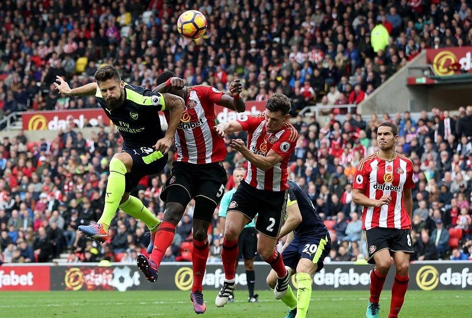 Ảnh bài viết Giroud tạo khác biệt, Arsenal hủy diệt Sunderland