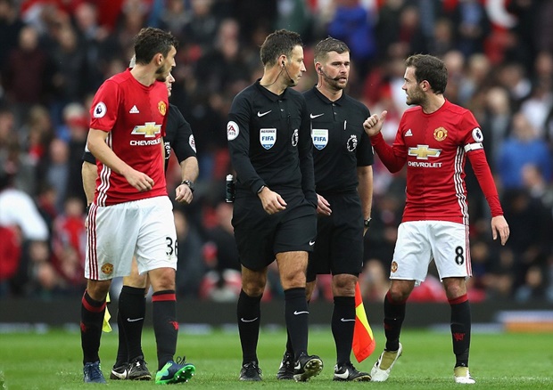 Ảnh bài viết 5 điểm nhấn sau trận Man Utd – Burnley: Tom Heaton quá xuất sắc