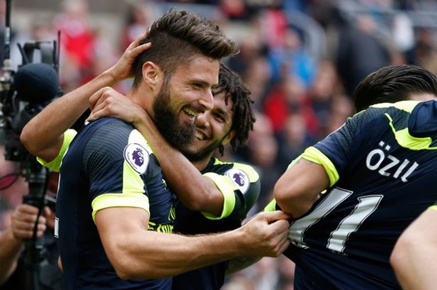 Ảnh bài viết Arsenal sẽ vô địch nếu cứ để Giroud dự bị