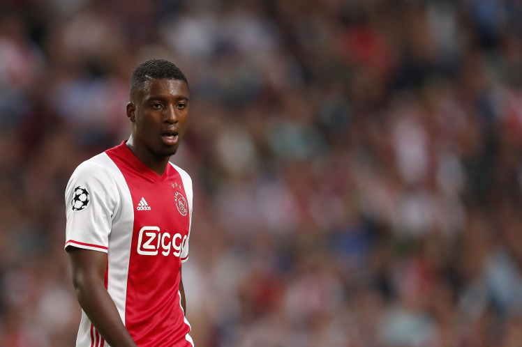 Arsenal mừng rơn khi nghe tin thần đồng Hà Lan muốn rời Ajax