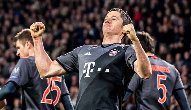 Bayern đoạt vé sớm sau cú đúp của Lewandowski 