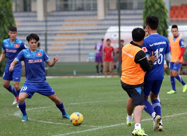 Ảnh bài viết ĐT Việt Nam tràn đầy hưng phấn trong buổi tập đầu tiên tại Hà Nội